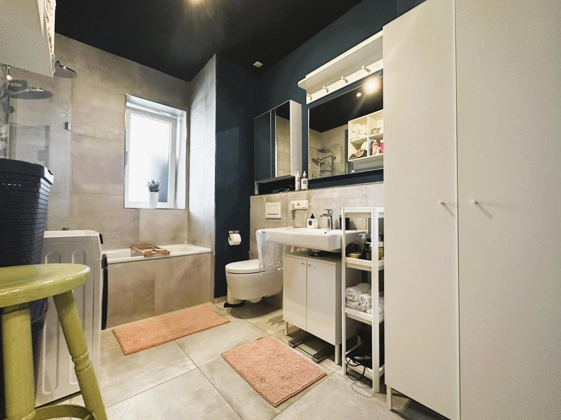 Apartment 5 Min Walk From The Oktoberfest - Entire *